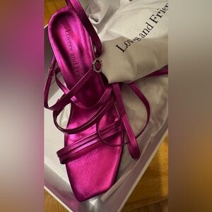 NWT +Box Multi Strap Heel – Metallic Electric Pink; Size: 6.5 W; + Dust bag